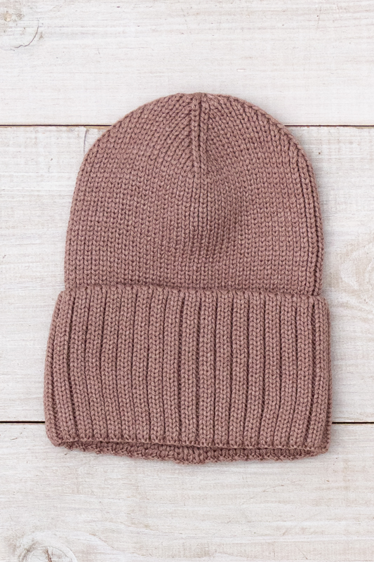 Шапка жіноча